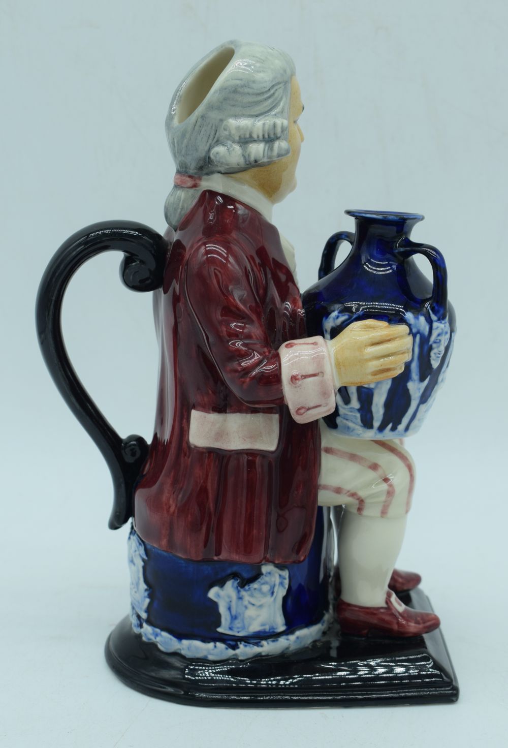 A Kevin Francis Figure of Josiah Wedgwood by Douglas V Tootle. Limited Edition No 227 of 350, 23 x 9 - Image 8 of 10