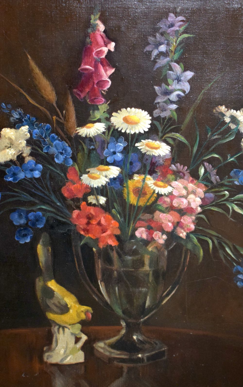 A framed 20th Century Still life of flowers oil on Canvas possibly signed T, 57 x 48 cm. - Image 2 of 3