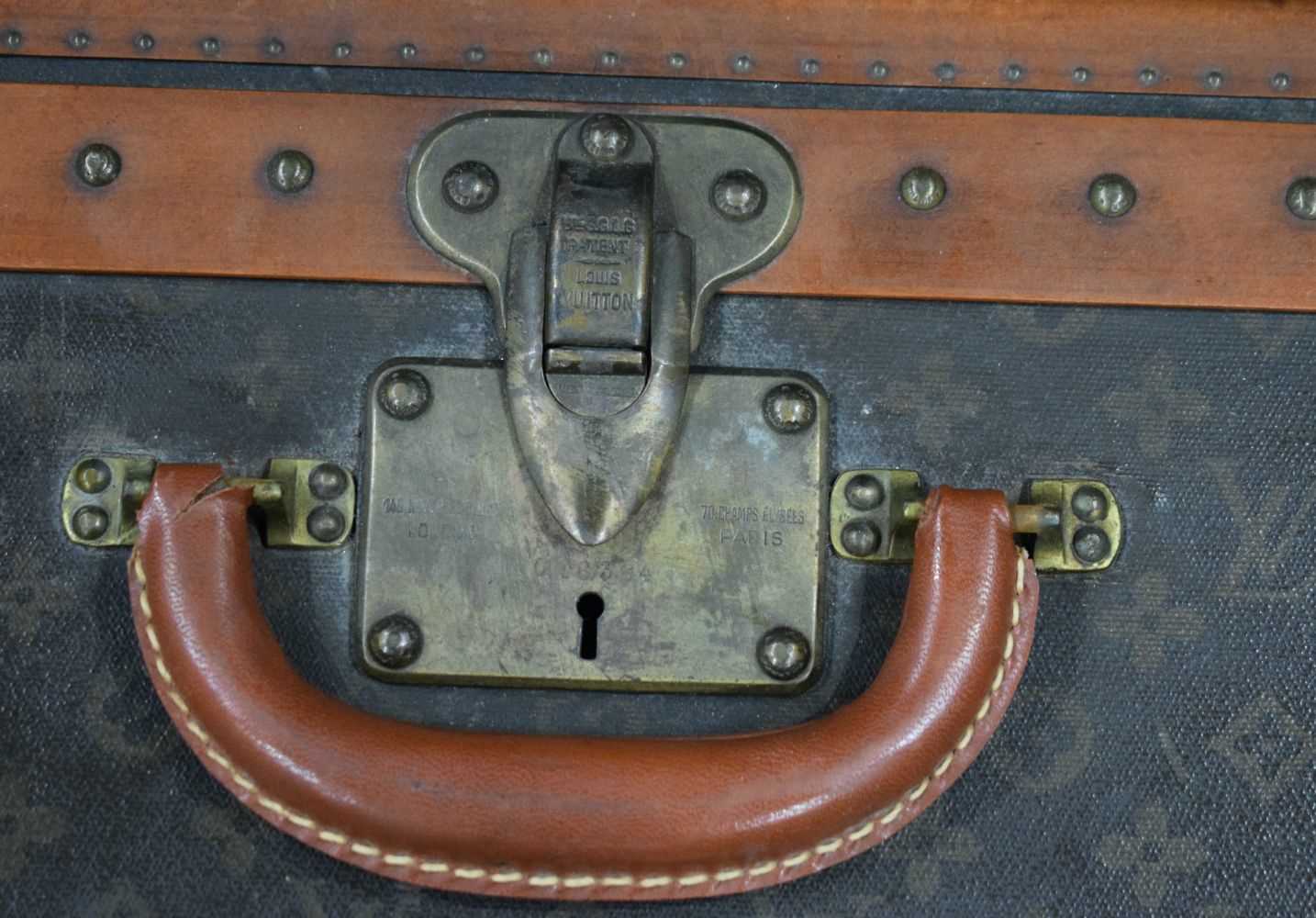 A Louis Vuitton suitcase 22 x 76 x 46 cm. - Image 6 of 14