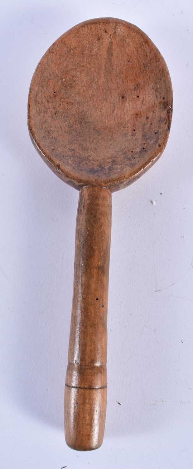 A CARVED DAIRY WOOD TREEN BUTTER BOWL AND SPOON. Bowl 40 cm diameter. (2) - Image 6 of 7