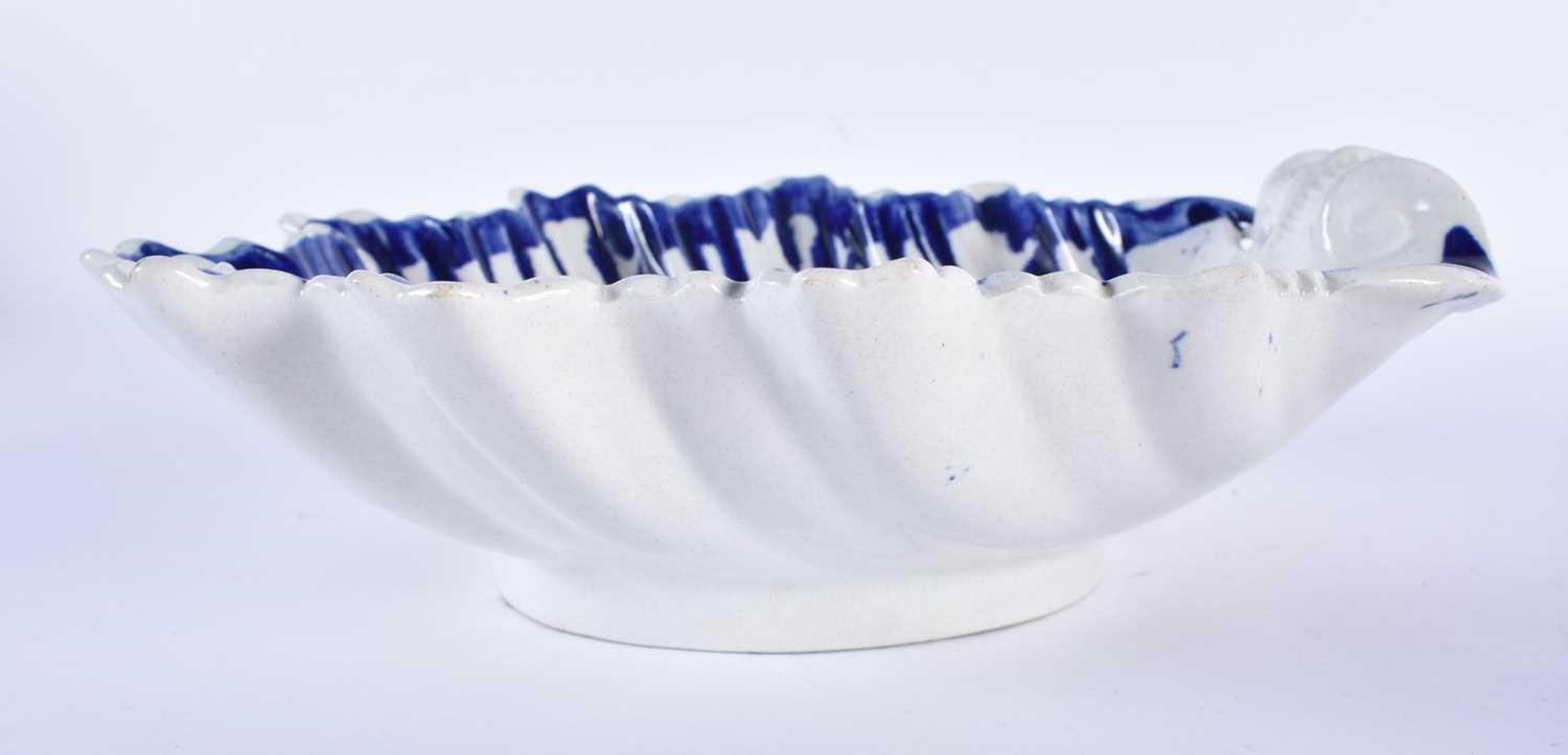 18th century large pearlware shell shaped dish with dripped blue border, two tea canisters, one with - Image 2 of 8