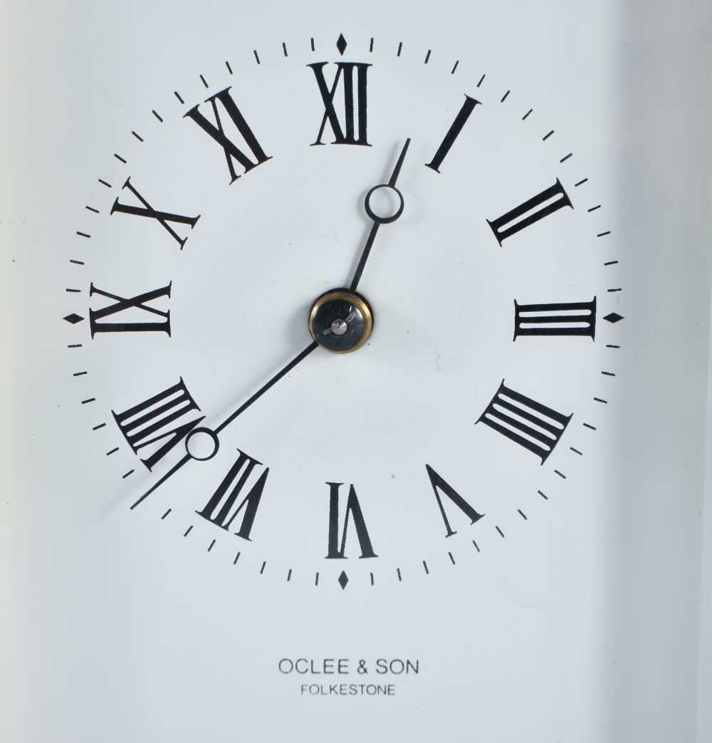 A OCLEE & SON CARRIAGE CLOCK. 17 cm high inc handle. - Image 2 of 7