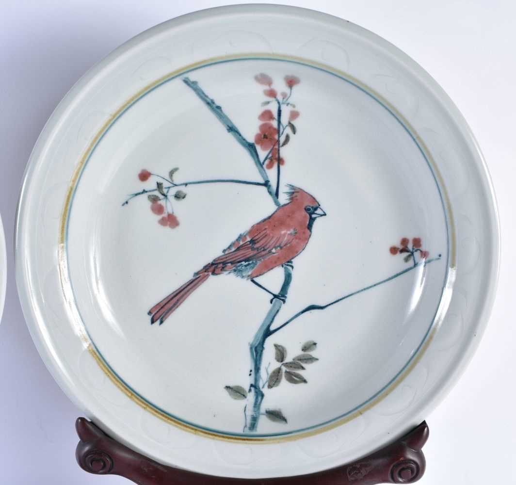 A LARGE PAIR OF CHINESE PORCELAIN PLATES upon a fitted hardwood base. 52 cm x 25cm. - Image 3 of 6