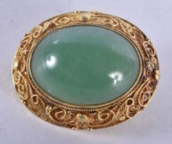 A Chinese Silver Gilt and Jade Brooch. Stamped 925, 3 cm x 2.4cm, weight 9.8g