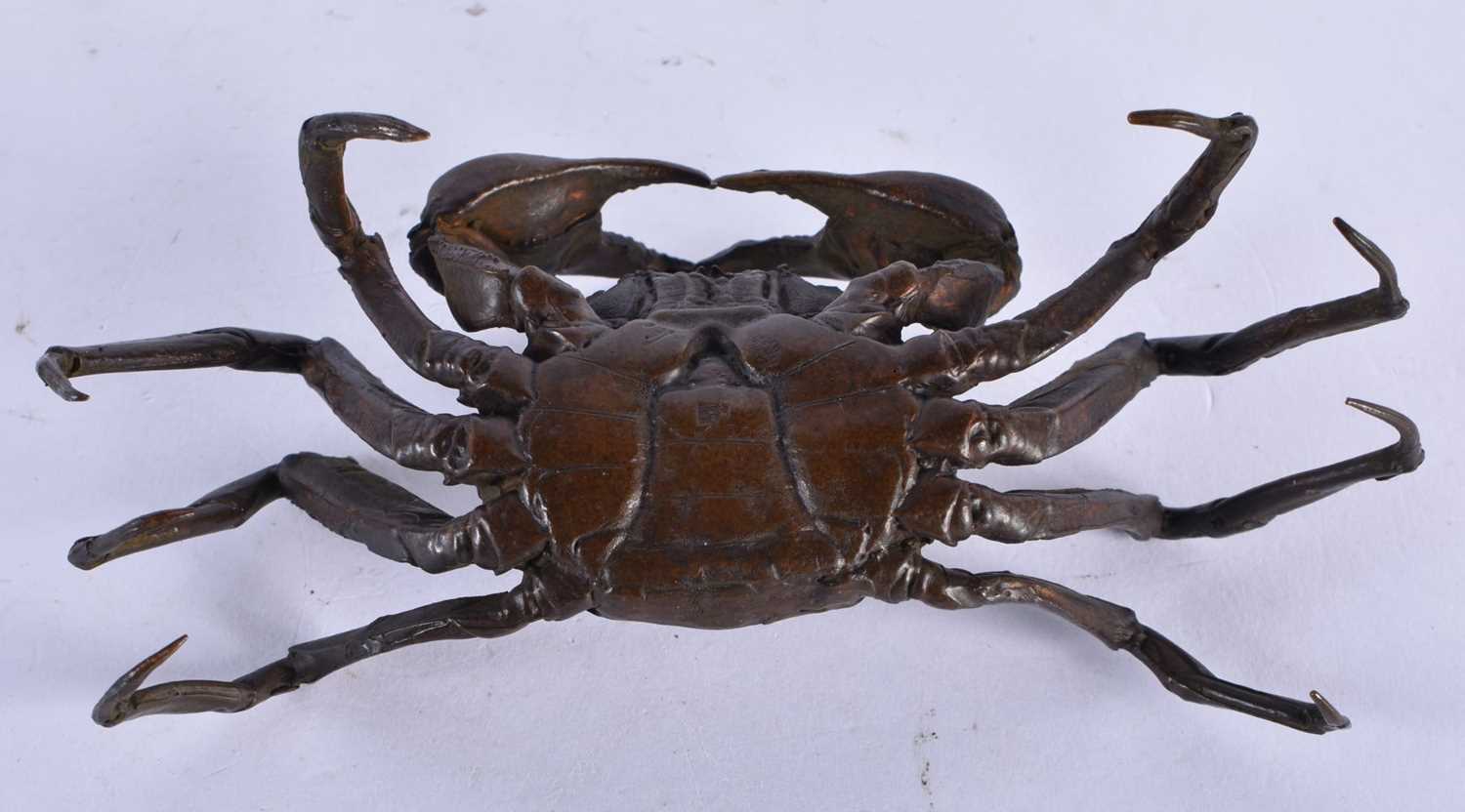 A LARGE JAPANESE BRONZE CRAB OKIMONO. 410 grams. 14 cm x 7 cm. - Image 3 of 3