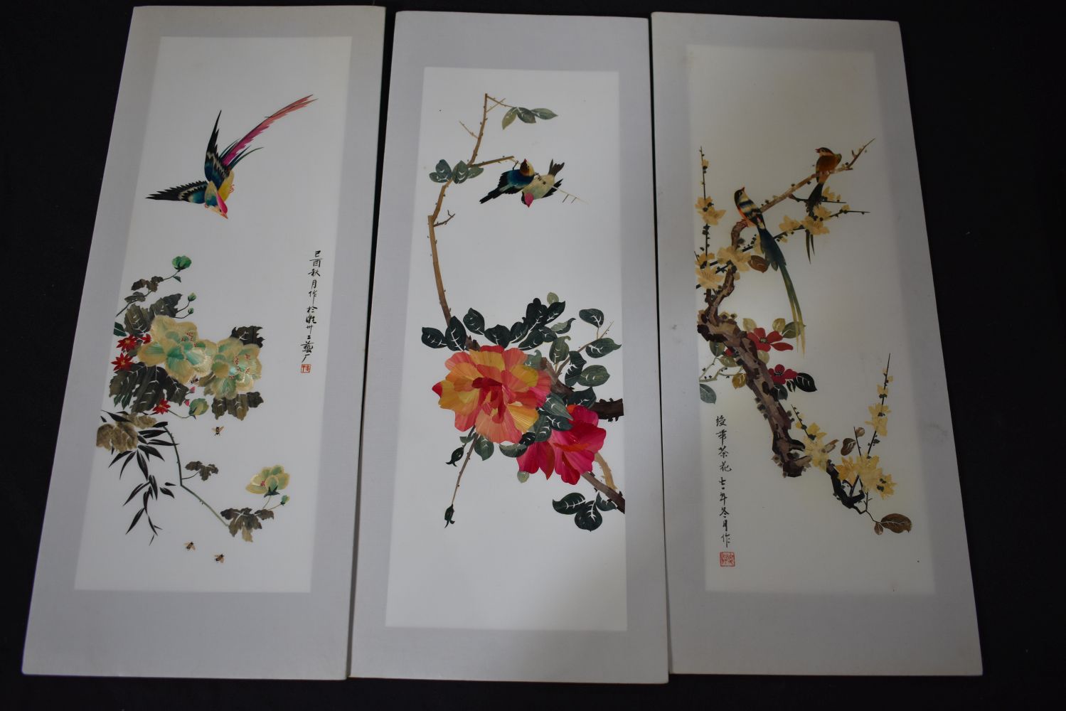 A group of Chinese watercolours and mixed media pictures of figures and birds - Image 21 of 38