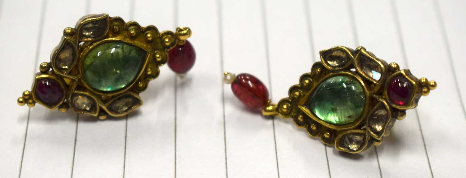 A Pair of Antique Gold Earrings set with Mughal Cut Diamonds and Gemstones. 4cm x 1.7cm, total - Image 4 of 5