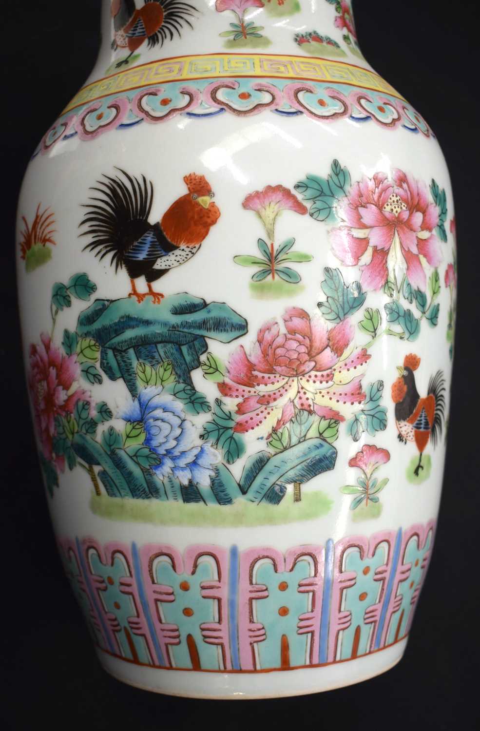 AN EARLY 20TH CENTURY CHINESE FAMILLE ROSE PORCELAIN FOWL VASE Late Qing/Republic. 35 cm x 18cm. - Image 7 of 13