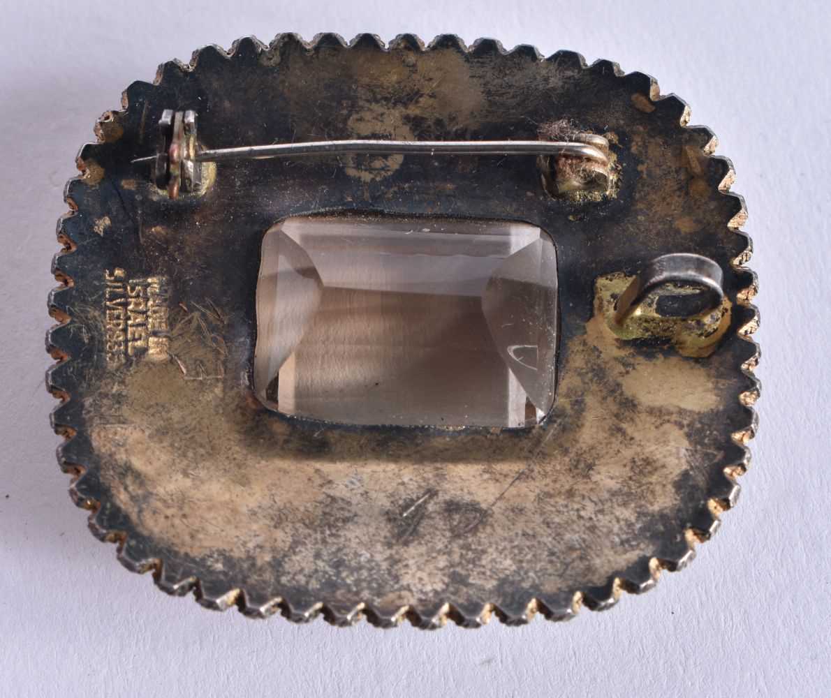 A Middle Eastern Silver Gilt Brooch set with a large Citrine. Stamped Made in Israel Silver 935, 4. - Image 2 of 3