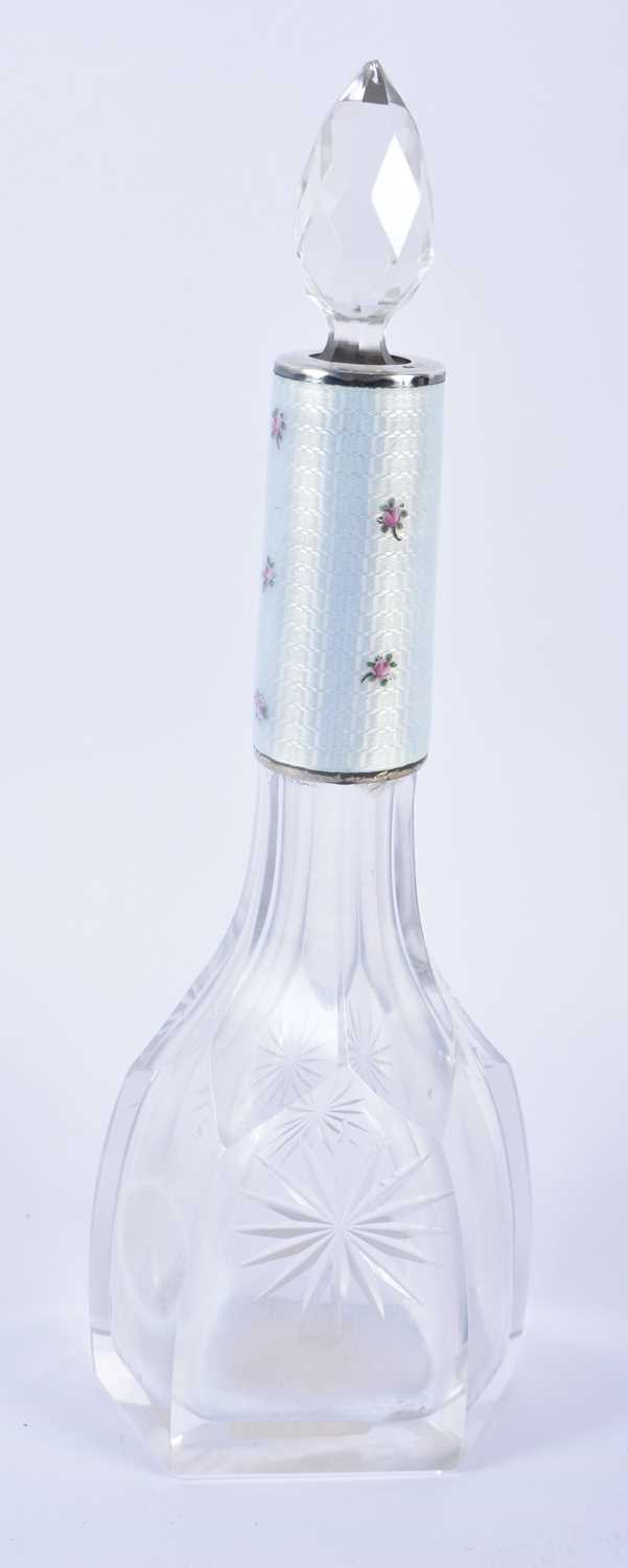 A LARGE ART DECO SILVER AND ENAMEL SCENT BOTTLE AND STOPPER together with an enamelled box and cover - Bild 2 aus 7