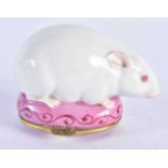 A FINE 18TH/19TH CENTURY EUROPEAN PORCELAIN MOUSE PILL BOX with painted interior. 8 cm x 4.75 cm.