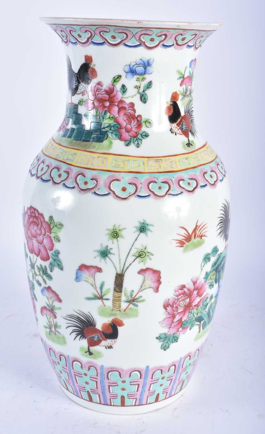 AN EARLY 20TH CENTURY CHINESE FAMILLE ROSE PORCELAIN FOWL VASE Late Qing/Republic. 35 cm x 18cm. - Image 2 of 13