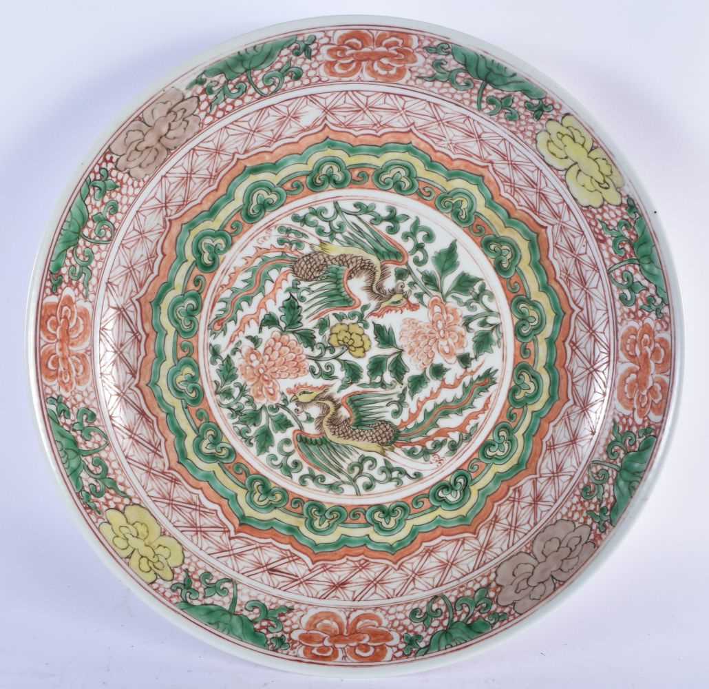 A LARGE 19TH CENTURY CHINESE FAMILLE VERTE PORCELAIN CIRCULAR DISH bearing Kangxi marks to base, - Image 2 of 15