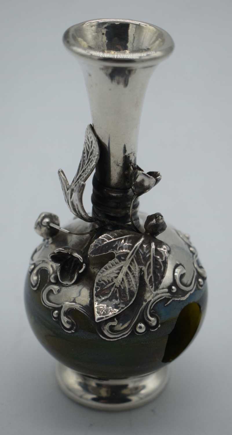 AN ART NOUVEAU SILVER MOUNTED GLASS VASE. 100 grams. 14 cm high.