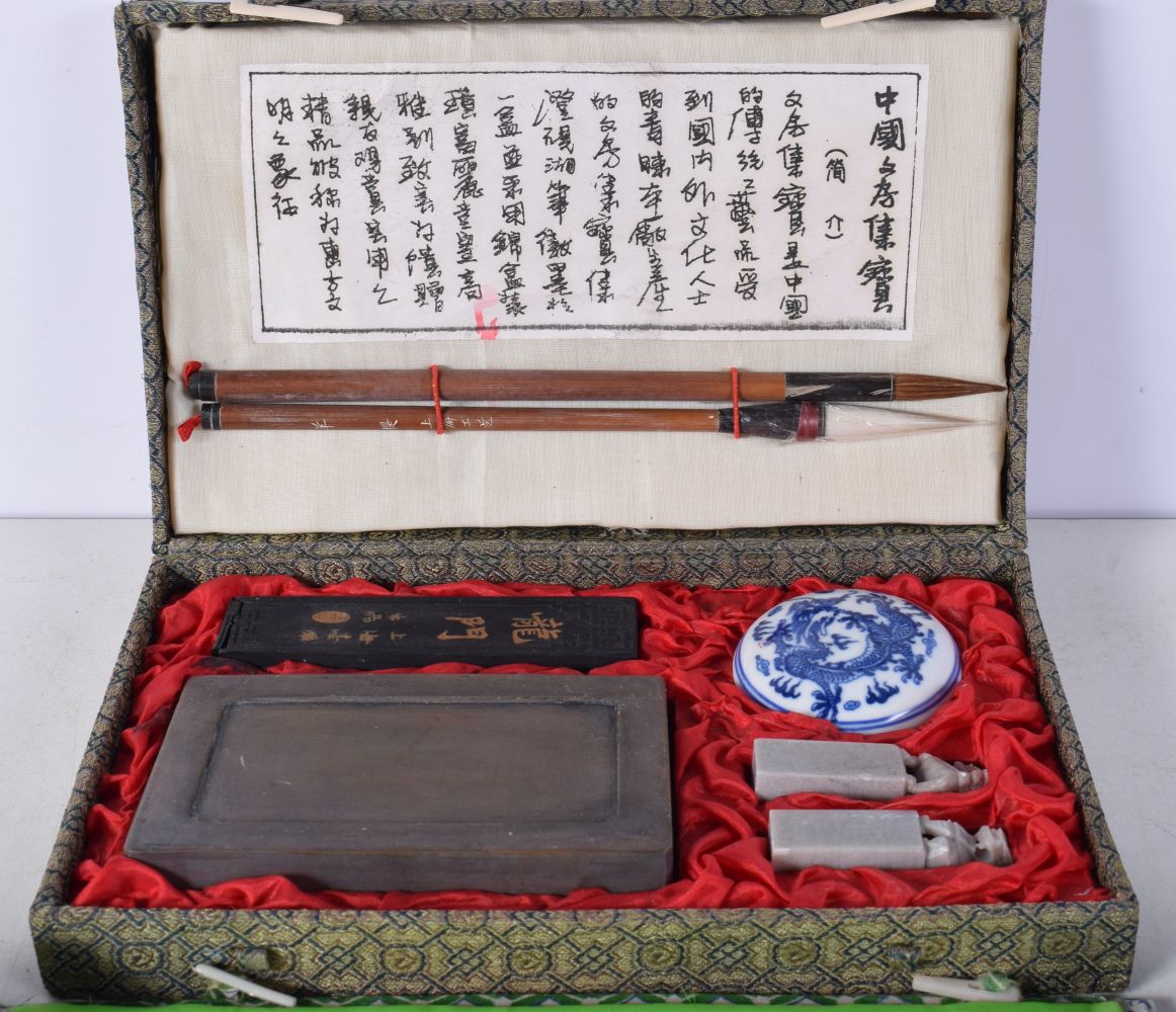 A Chinese Calligraphy set together with related seals and scholars pens 25 x 15 cm. (4). - Image 7 of 10