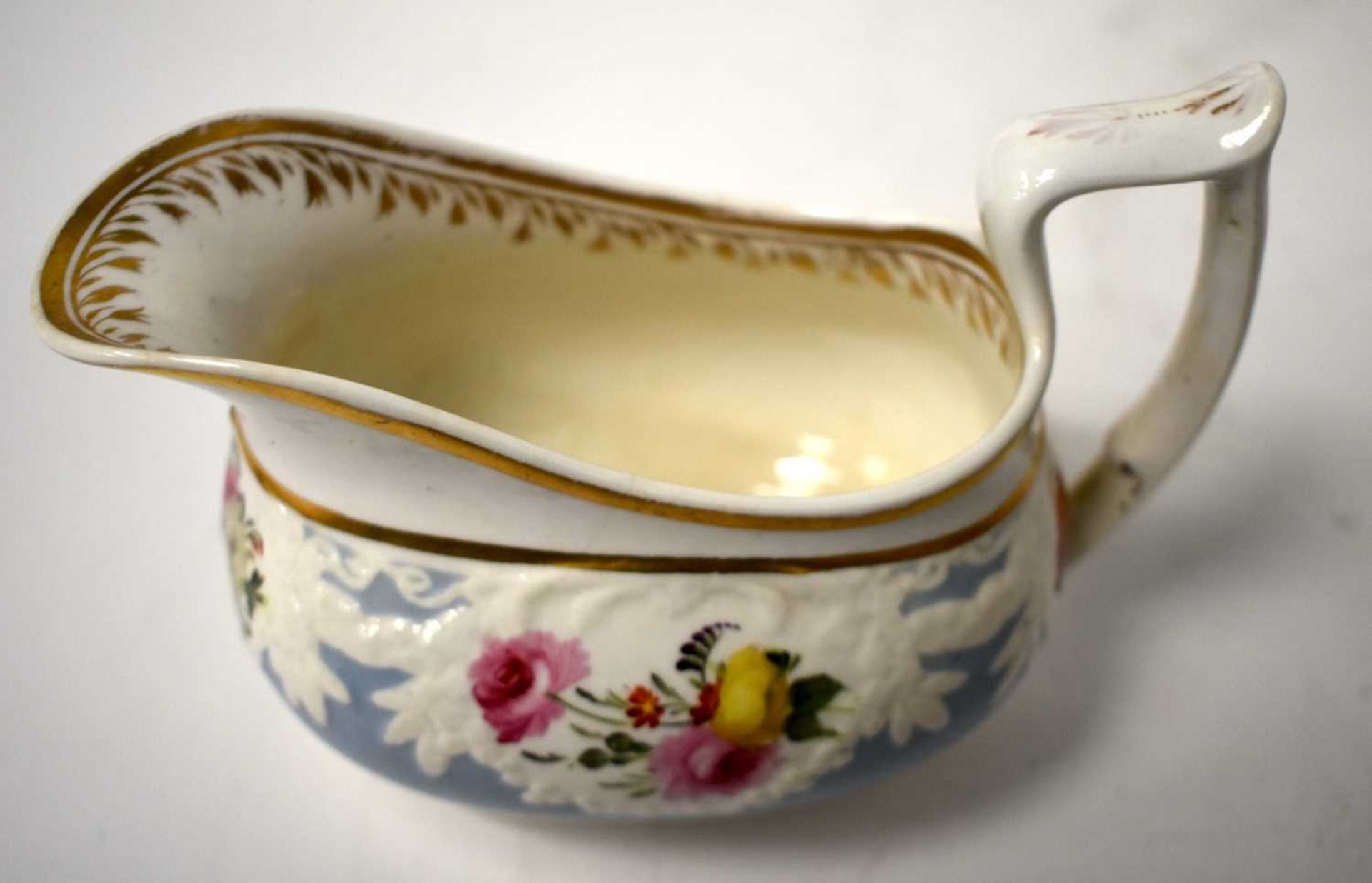 AN EARLY 19TH CENTURY CHAMBERLAINS WORCESTER PART TEASET painted with floral sprays, under a moulded - Image 19 of 36