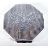 A Hexagonal Compact with Geometric Design. 6.3 cm x 1cm, weight 66.3g