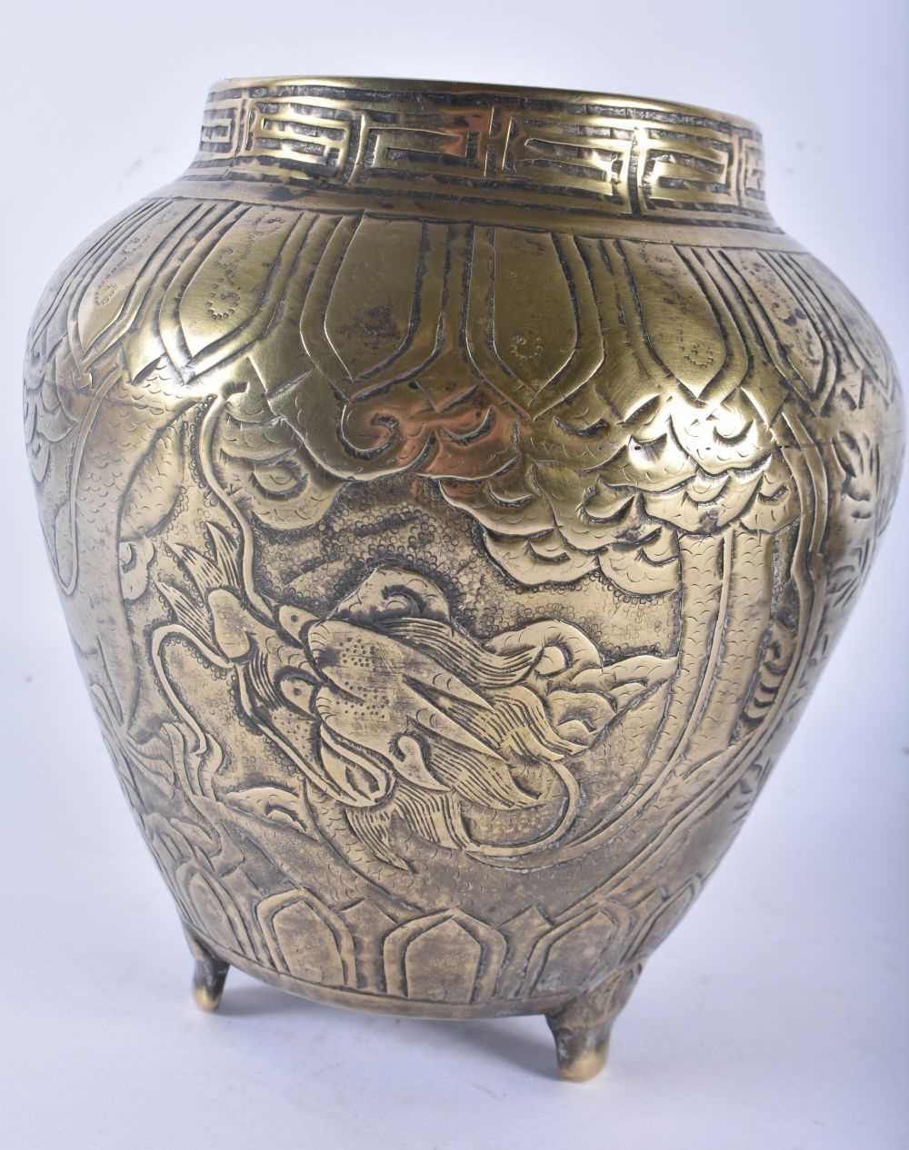 A 19TH CENTURY CHINESE BRONZE ENGRAVED DRAGON VASE bearing Xuande marks to base, together with a - Image 6 of 8