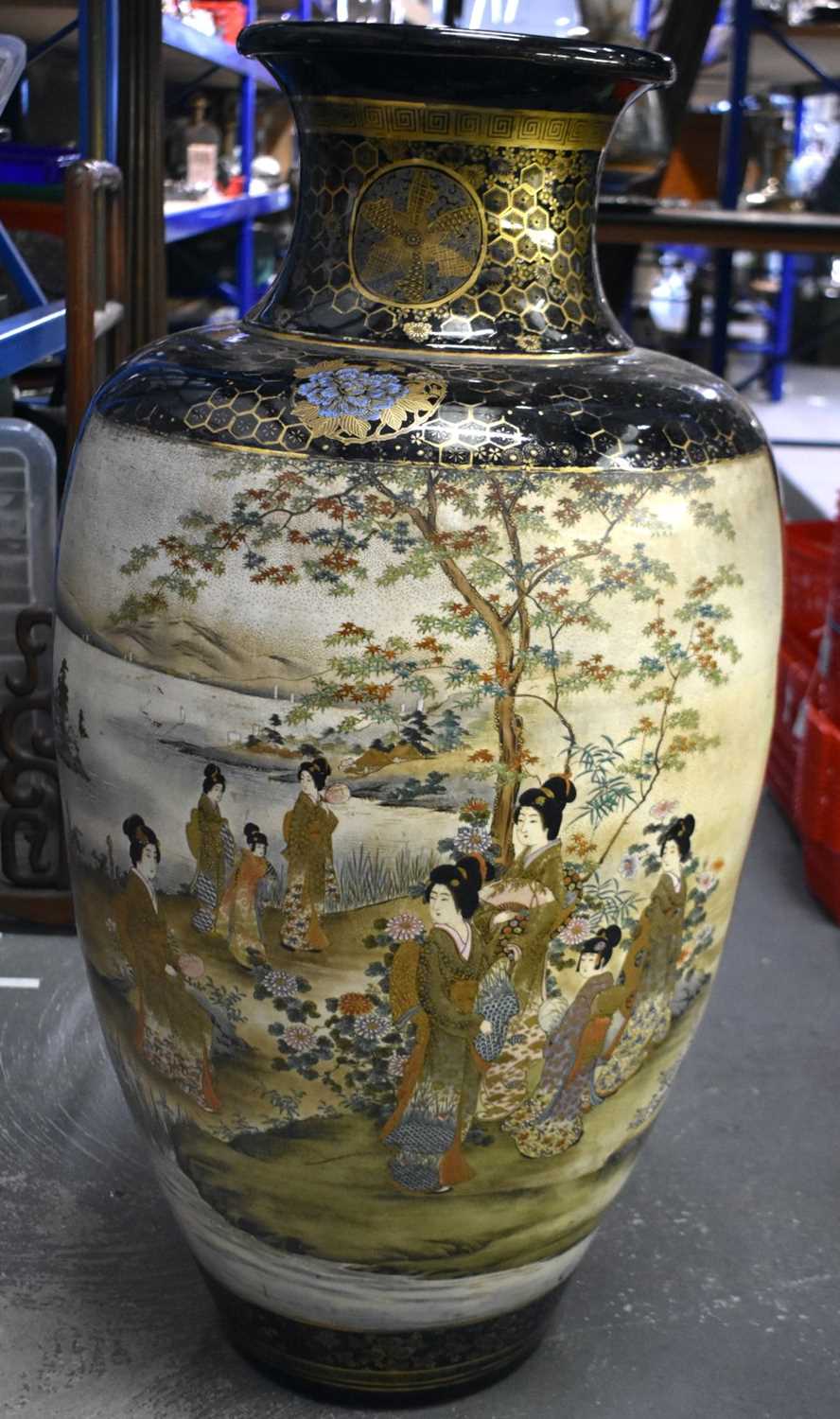 A MONUMENTAL 19TH CENTURY JAPANESE MEIJI PERIOD COUNTRY HOUSE SATSUMA VASE painted with geisha - Image 7 of 10