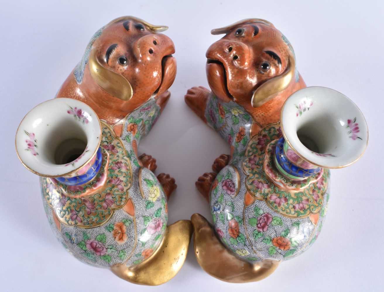 A PAIR OF EARLY 19TH CENTURY CHINESE CANTON FAMILLE ROSE JOSS STICK HOLDERS Qing, modelled as - Image 6 of 22