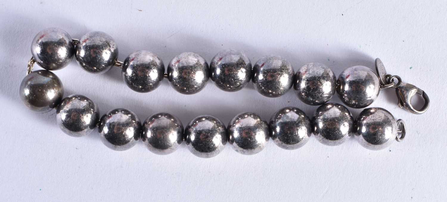 Silver beaded bracelet by designer Tiffany & Co. 17 grams. 19 cm long. - Image 3 of 3