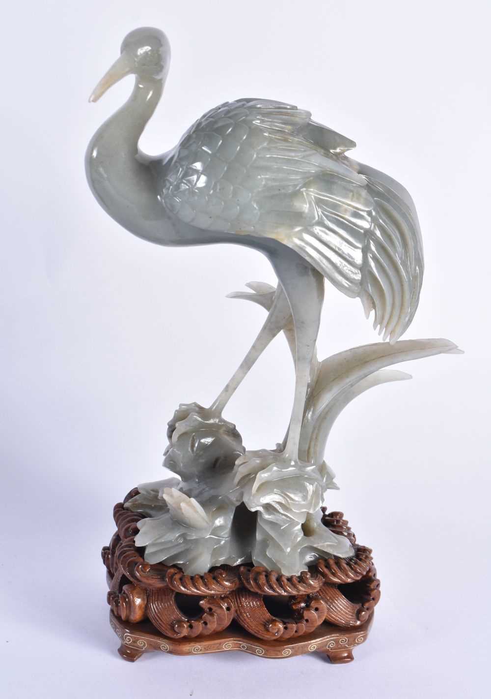 A LOVELY LARGE PAIR OF 19TH CENTURY CHINESE CARVED JADE FIGURES OF BIRDS Qing, beautifully carved - Image 2 of 44