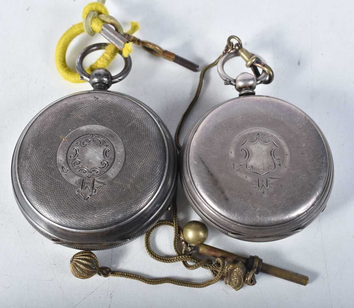 An Edwardian Silver Open Faced Pocket Watch. Hallmarked Chester 1905 together with another Silver - Image 2 of 4
