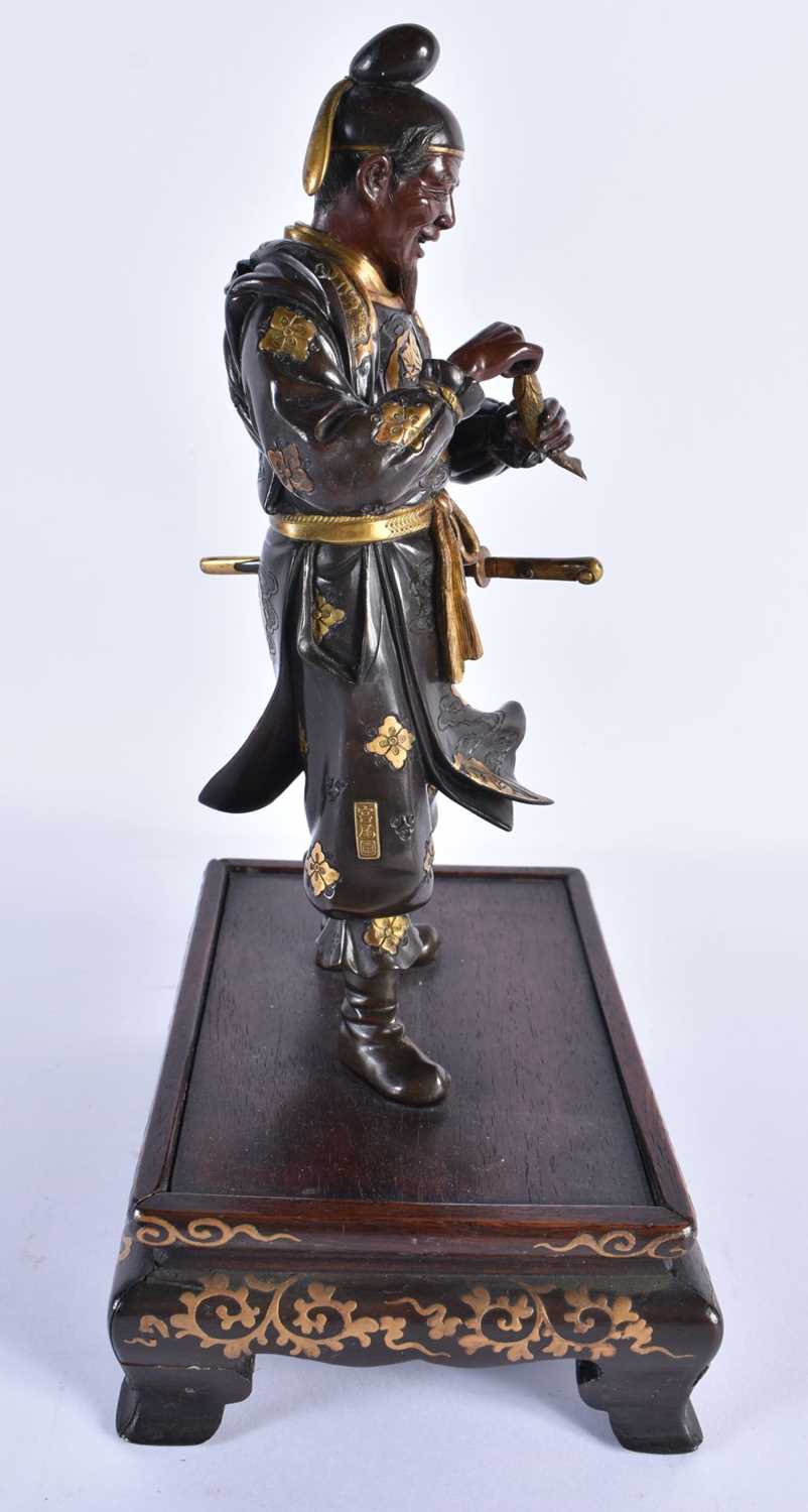 A GOOD 19TH CENTURY JAPANESE MEIJI PERIOD BRONZE GOLD INLAID OKIMONO by Miyao, modelled as a male - Image 7 of 9