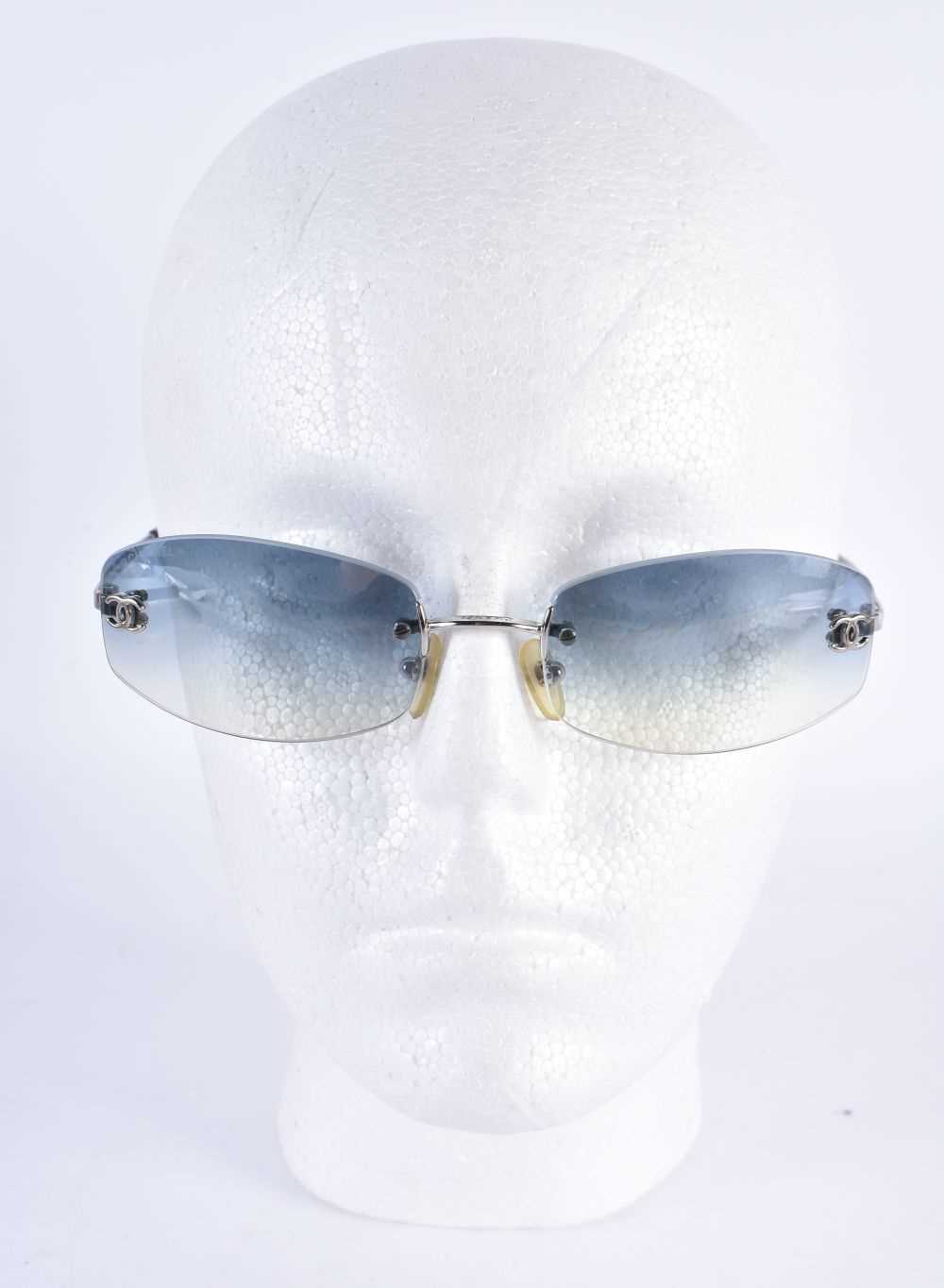 TWO PAIRS OF SUNGLASSES Fendi & Chanel. 15 cm wide. (2) - Image 2 of 5