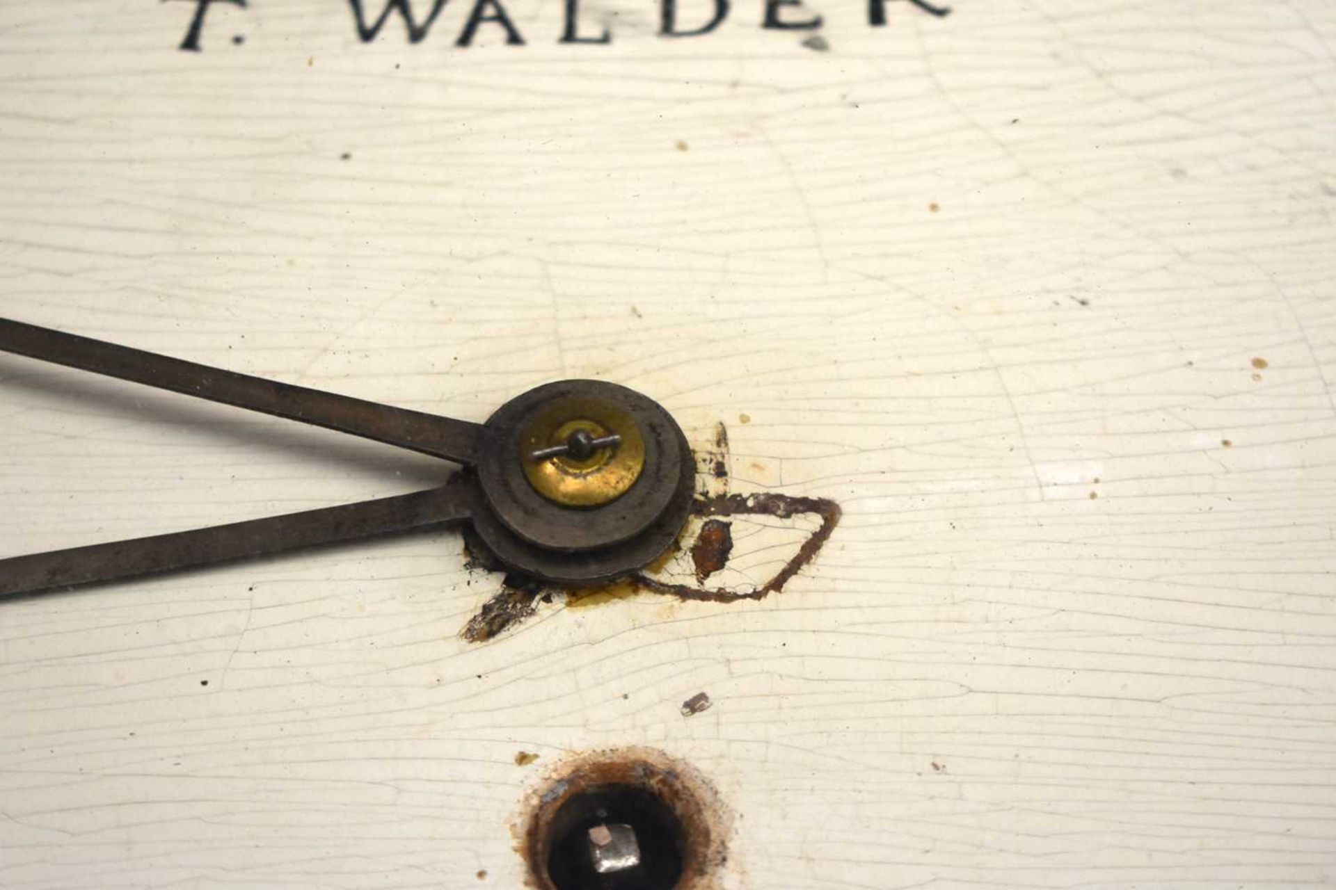 A RARE WOOD DIAL THOMAS WALDER OF ARUNDEL HANGING WALL CLOCK with black painted Roman numerals and - Image 8 of 19