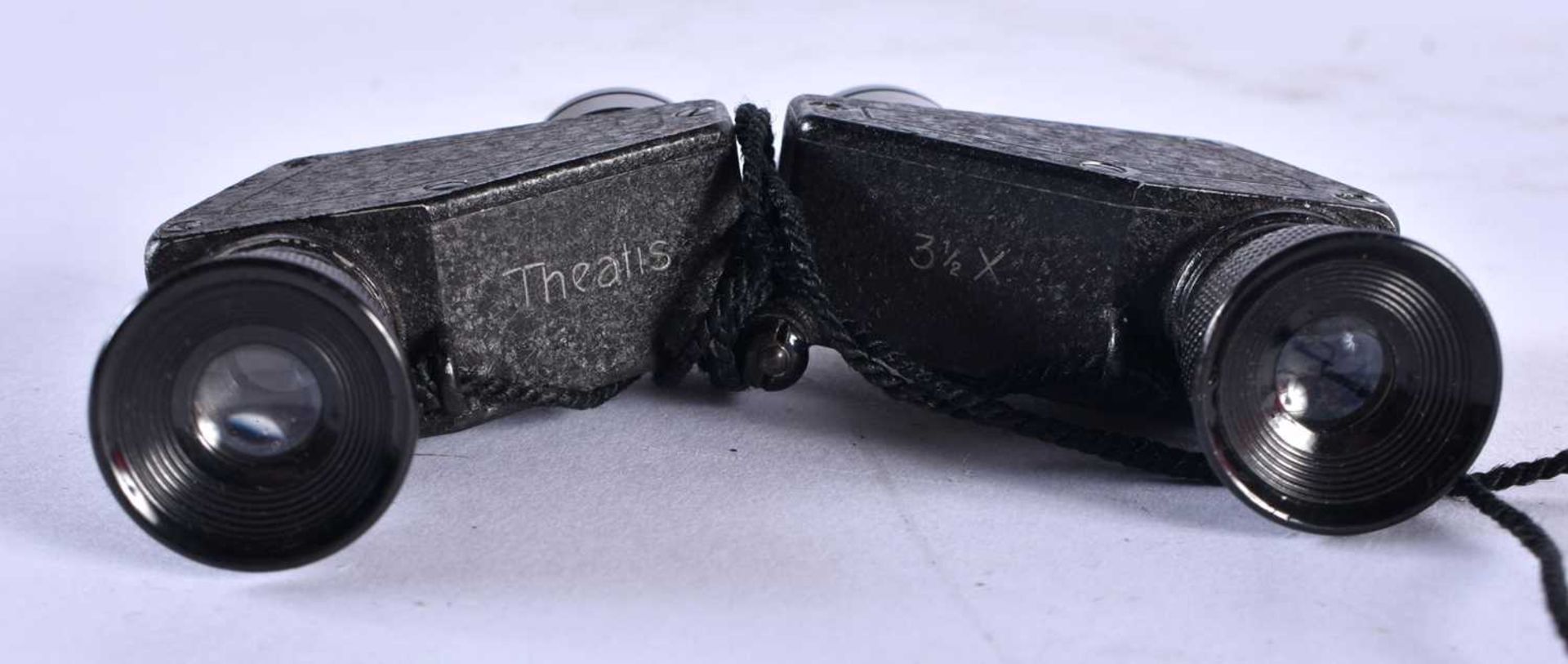 TWO UNUSUAL PAIRS OF ANTIQUE OPERA GLASSES. Largest 8 cm x 6 cm. (2) - Image 4 of 16