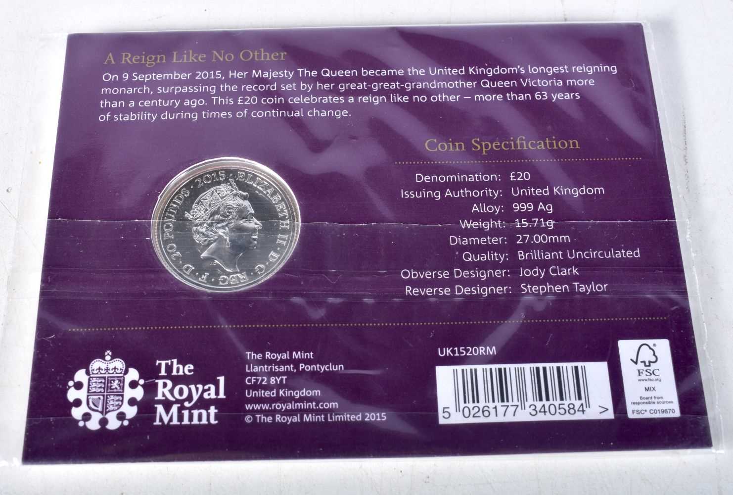 For 2015 to celebrate Queen Elizabeth II the Longest Reigning Monarch, the Royal Mint is issuing a - Image 2 of 2