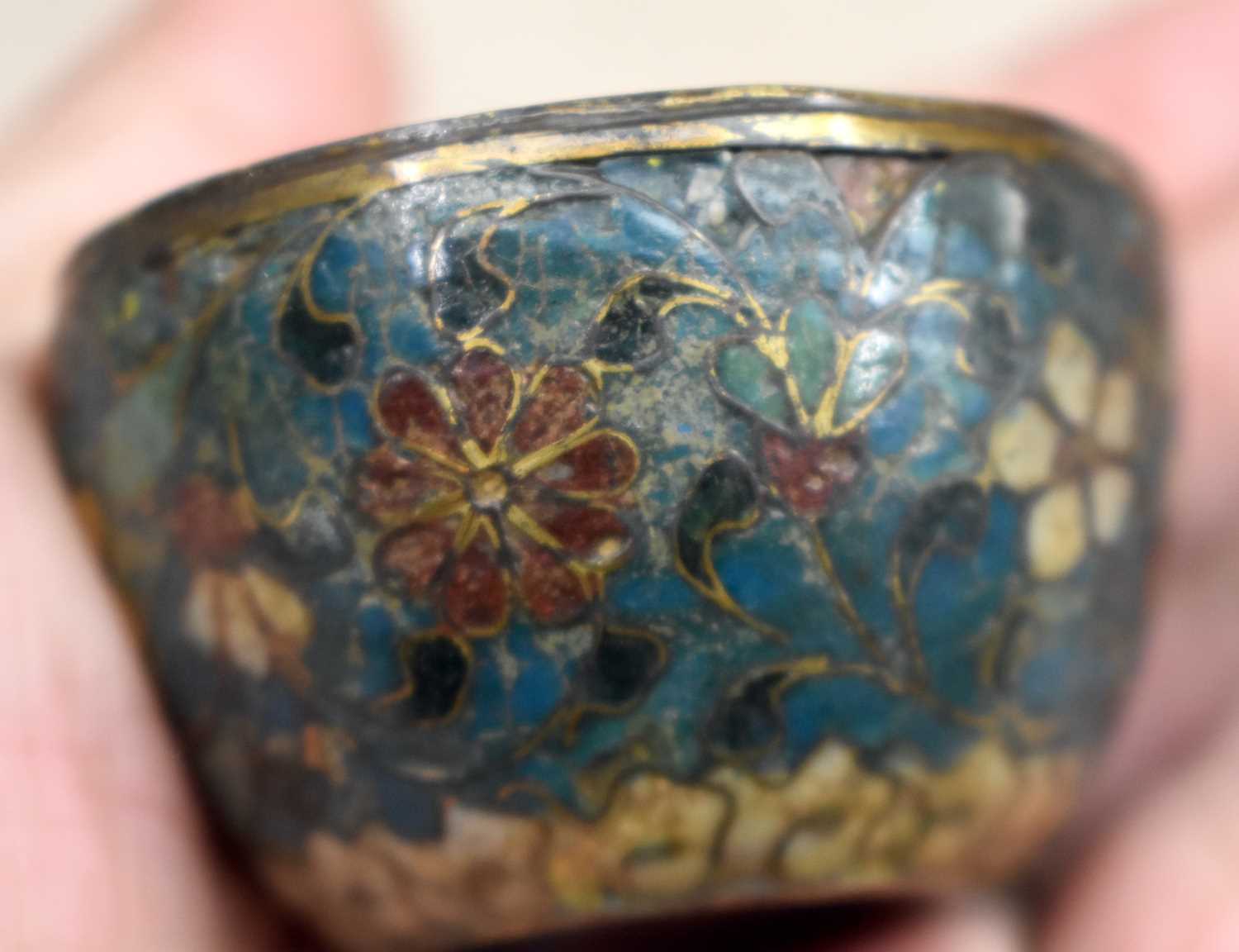 TWO RARE 16TH CENTURY CHINESE CLOISONNE ENAMEL TEABOWLS Ming. Largest 5.25 cm wide. (2) - Image 11 of 21