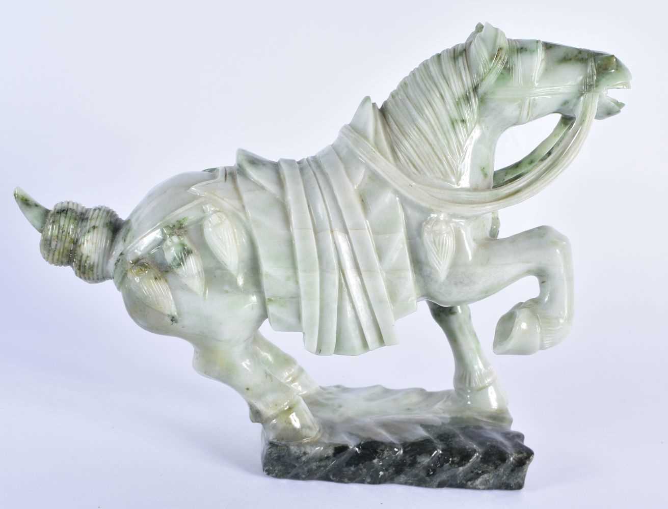 A LARGE EARLY 20TH CENTURY CHINESE JADEITE FIGURE OF A HORSE Late Qing/Republic. 22 cm x 17 cm. - Image 2 of 5