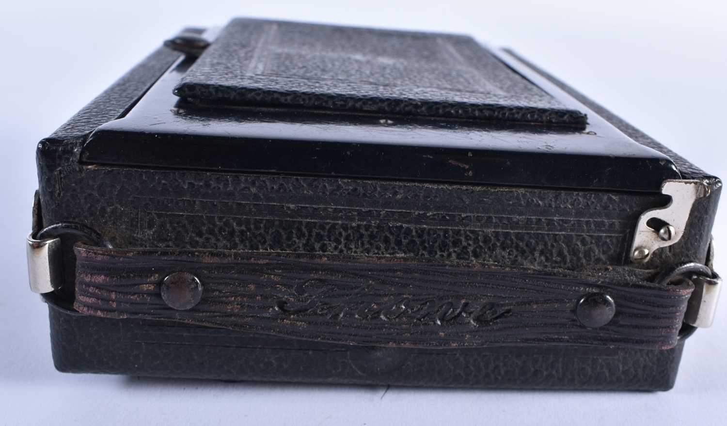 Thowe KW Klappkamera ANTIQUE CAMERA w/ Original Leather Case & Slides. 20 cm x 14 cm. - Image 5 of 5