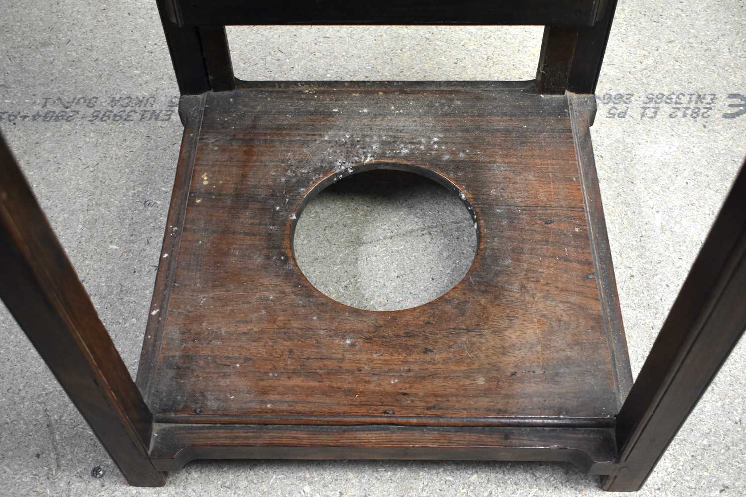 A RARE 19TH CENTURY ANGLO CHINESE CARVED HARDWOOD CAMPAIGN STYLE WASH STAND. 95 cm x 38 cm. - Image 20 of 21