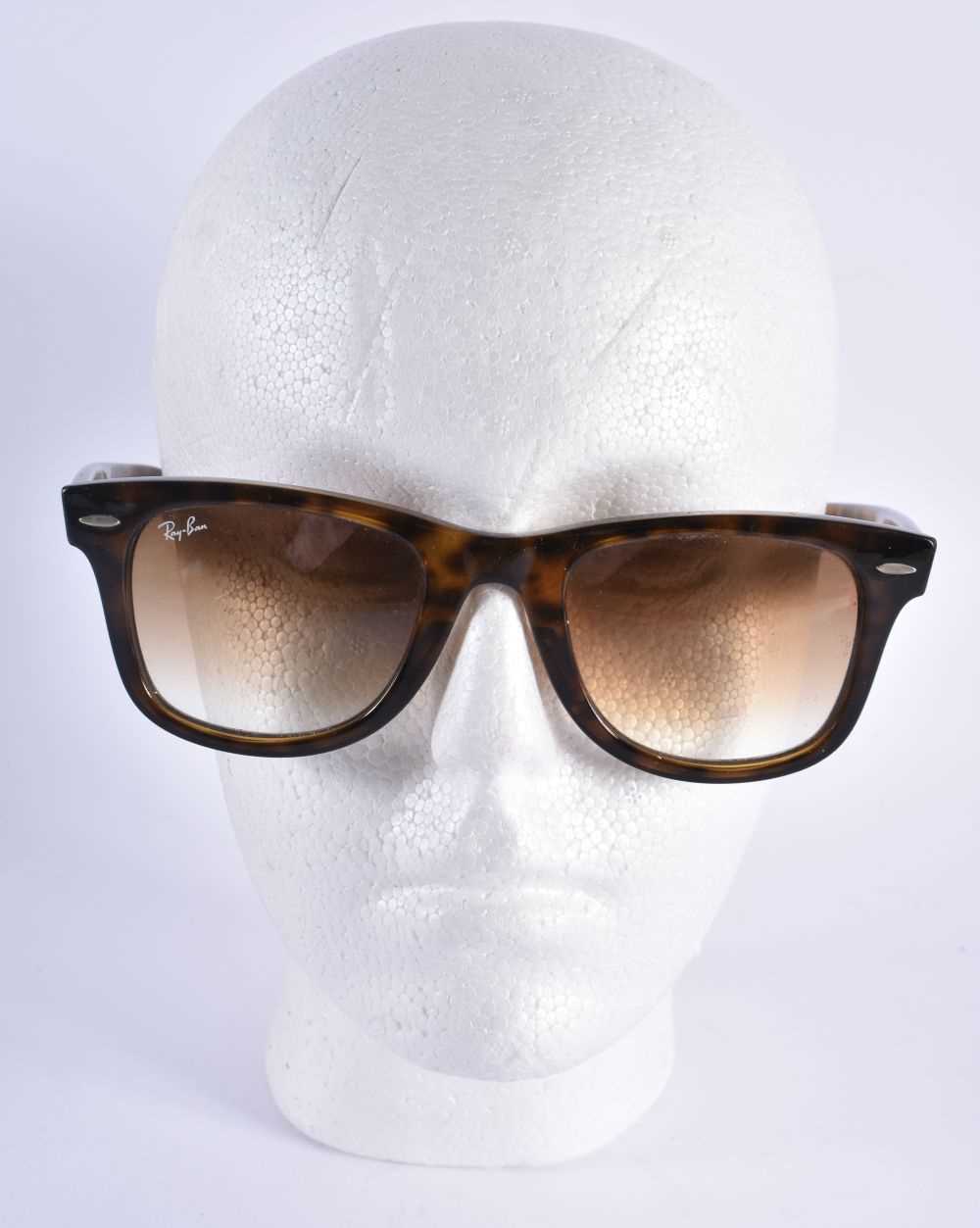 FOUR PAIRS OF RAY BAN SUNGLASSES. 15 cm wide. (4) - Image 4 of 9