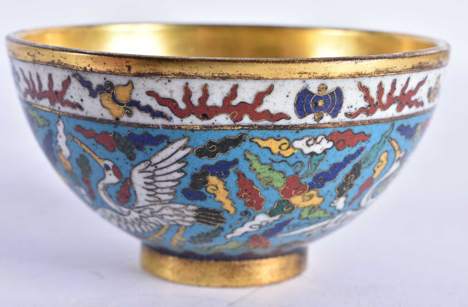 A FINE PAIR OF CLOISONNE ENAMEL BRONZE BOWLS Jiajing mark and probably of the period, decorated on a - Image 13 of 16