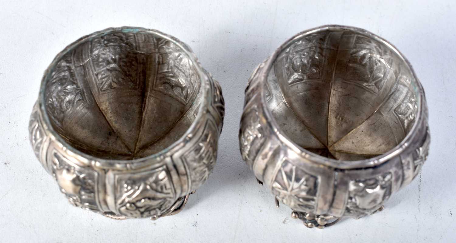 Two Chinese Silver Table Salts. Chinese Silver Marks. 3.8cm x 5.4cm, total weight 73g (2) - Image 2 of 4