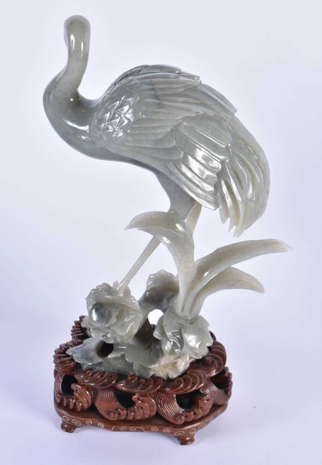 A LOVELY LARGE PAIR OF 19TH CENTURY CHINESE CARVED JADE FIGURES OF BIRDS Qing, beautifully carved - Image 8 of 44