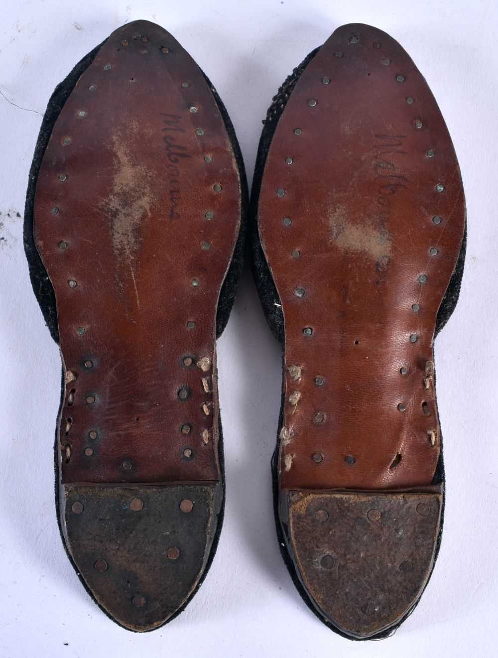 THREE PAIRS OF ANTIQUE CHILDRENS SHOES. Largest 18 cm wide. (6) - Image 3 of 9