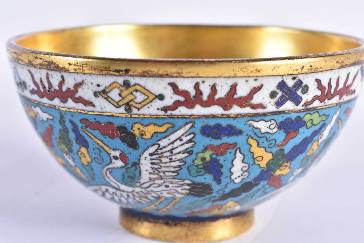 A FINE PAIR OF CLOISONNE ENAMEL BRONZE BOWLS Jiajing mark and probably of the period, decorated on a - Image 10 of 16