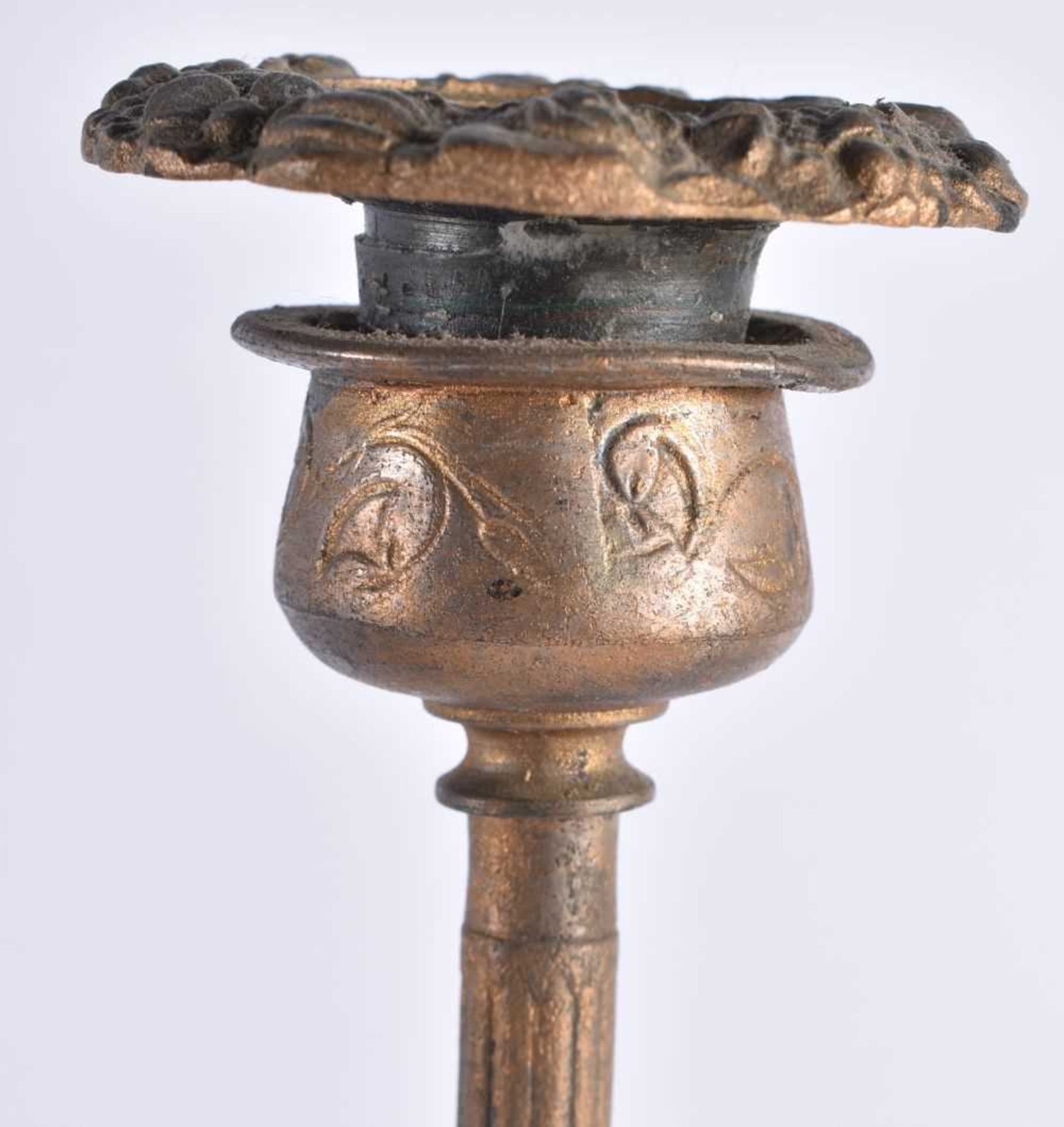 TWO LARGE 19TH CENTURY EUROPEAN BRONZE CANDLESTICKS. 30 cm high. (2) - Image 6 of 10