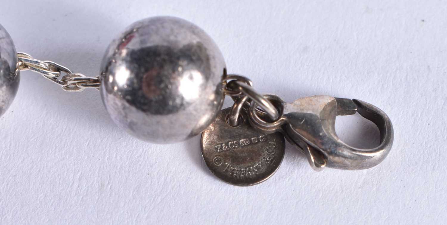 Silver beaded bracelet by designer Tiffany & Co. 17 grams. 19 cm long. - Image 2 of 3