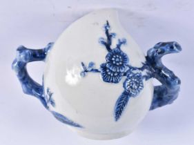 AN EARLY 19TH CENTURY CHINESE PORCELAIN CADOGAN TEAPOT Qing. 14 cm x 14 cm.