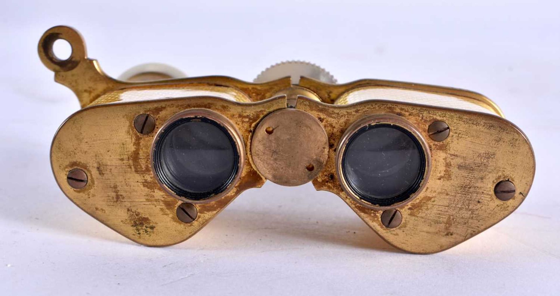 AN UNUSUAL PAIR OF ANTIQUE OPPENHEIMER AUSTRIAN ENAMEL OPERA GLASSES. 10 cm x 6 cm. - Image 4 of 5