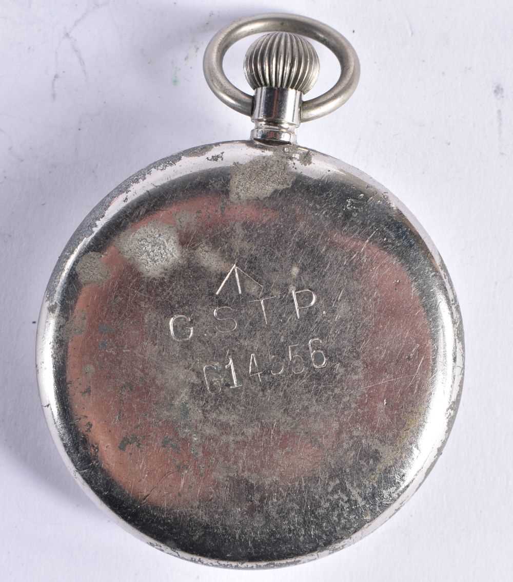 DOXA G.S.T.P Gents Military Issued WWII Pocket Watch Hand-wind Working. 5 cm diameter. - Image 4 of 4
