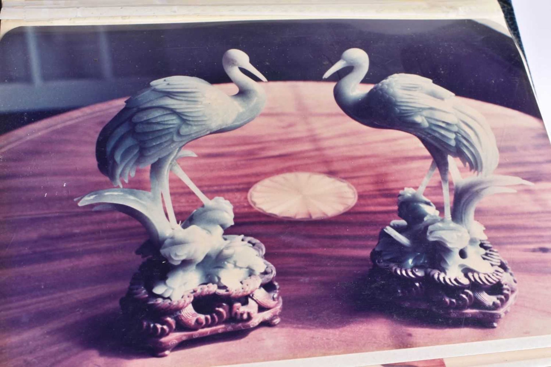 A LOVELY LARGE PAIR OF 19TH CENTURY CHINESE CARVED JADE FIGURES OF BIRDS Qing, beautifully carved - Image 10 of 44