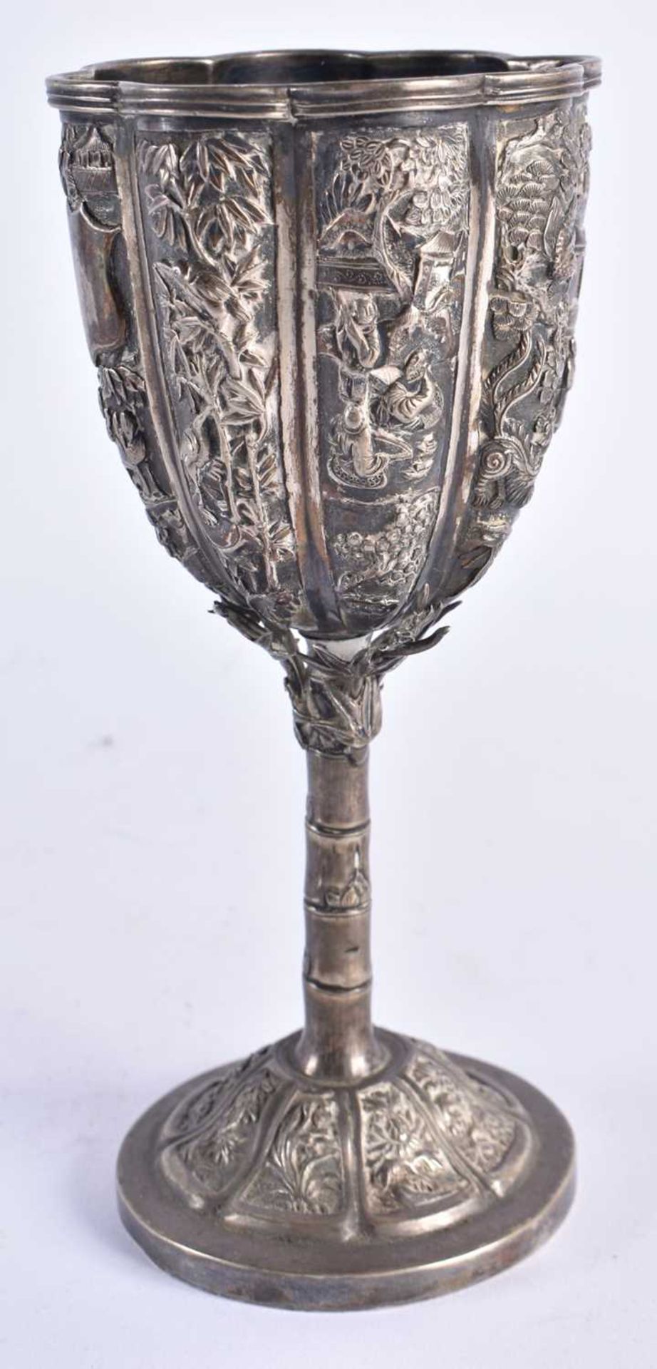 AN ANTIQUE CHINESE EXPORT SILVER REPOUSSE CUP. 202 grams. 17 cm high. - Image 2 of 7