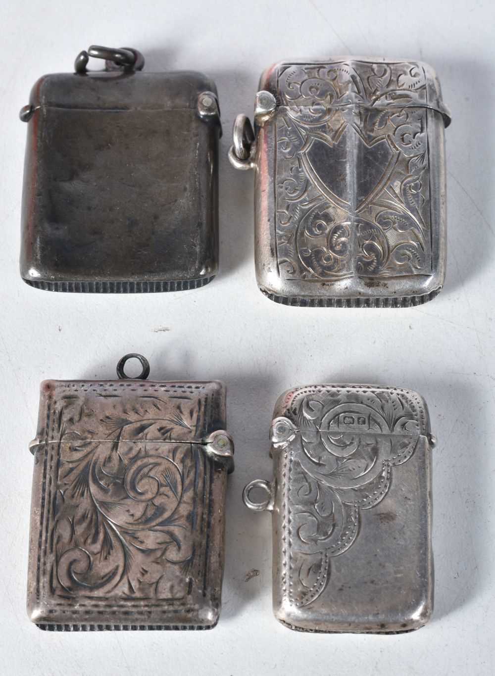 Four Victorian / Edwardian Vesta Cases. Hallmarks for Chester, London & Birmingham. Largest 4.2cm - Image 2 of 4